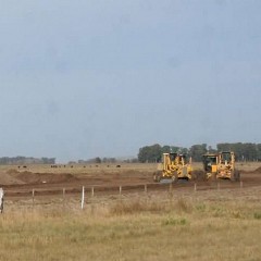 Trabajos en el futuro autódromo de Daireaux