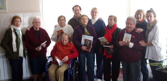 Extensión de la biblioteca al Hogar de Ancianos