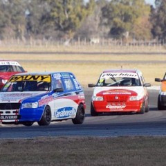 JONATAN AGUILERA COMPLETÓ LA ESPECIAL FECHA CON INVITADOS DEL TURISMO PISTA