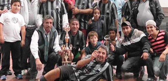 Rodamientos y retenes Dero gritó campeón en el Seniors