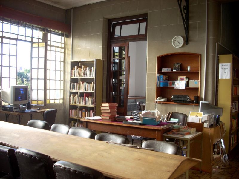 Archivo:Biblioteca Publica San Martin-Junio2011-05.jpg