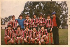 Guglieri plantel futbol-01.jpg